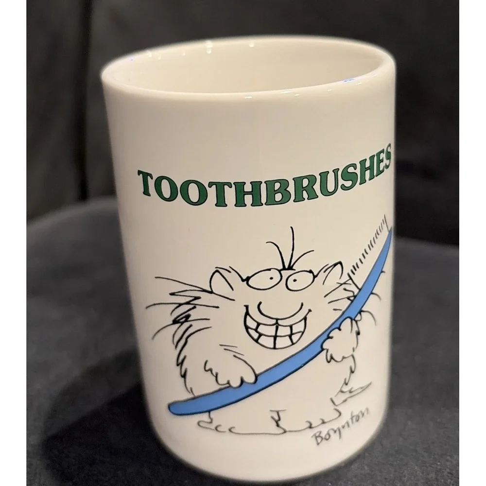 Vintage Sandra Boynton Toothbrush Holder With Cat Holding A Toothbrush 3.5